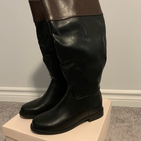 Two tone knee high boots - Picture 5 of 5